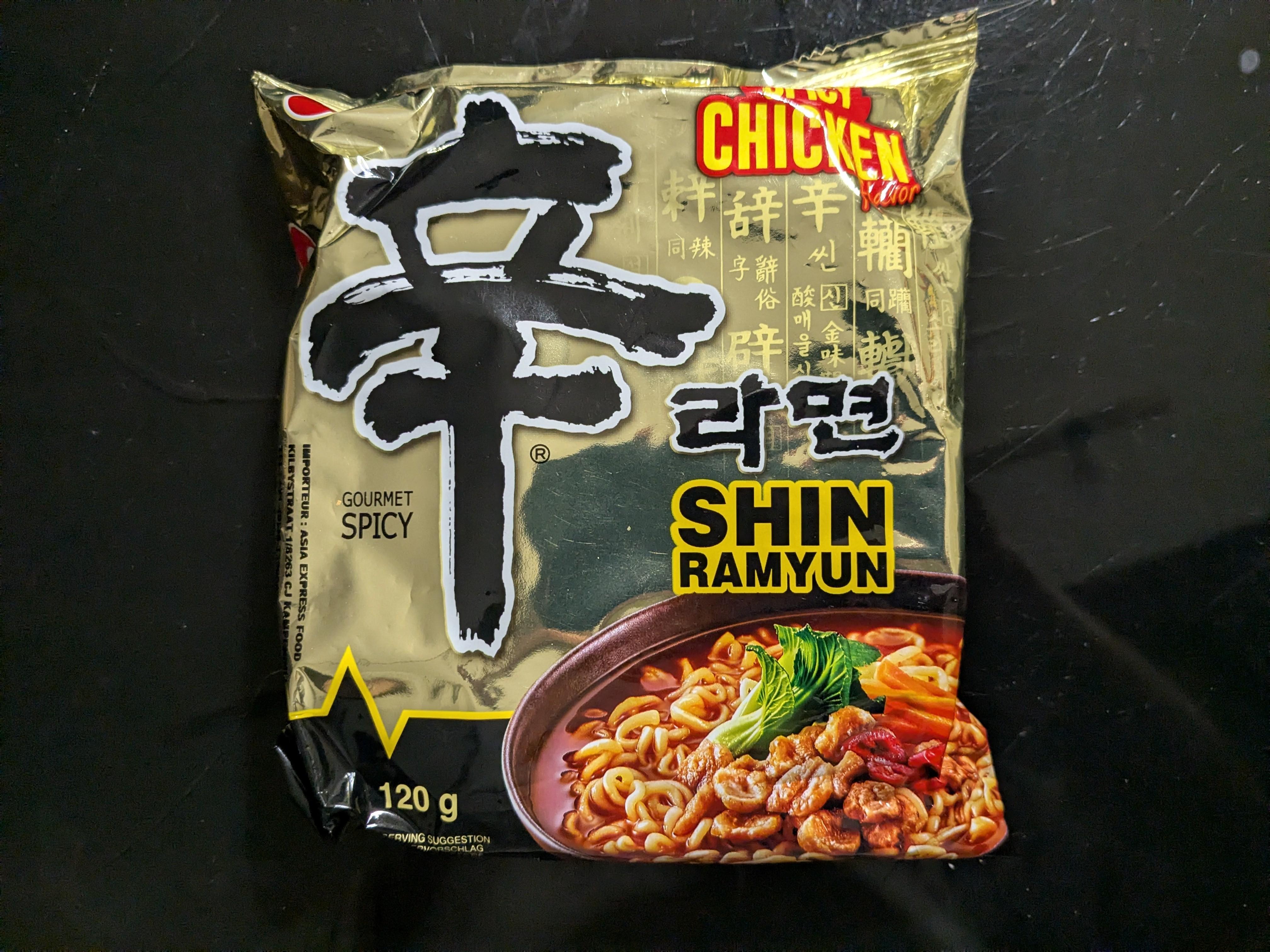 Shin Ramyun Spicy Chicken